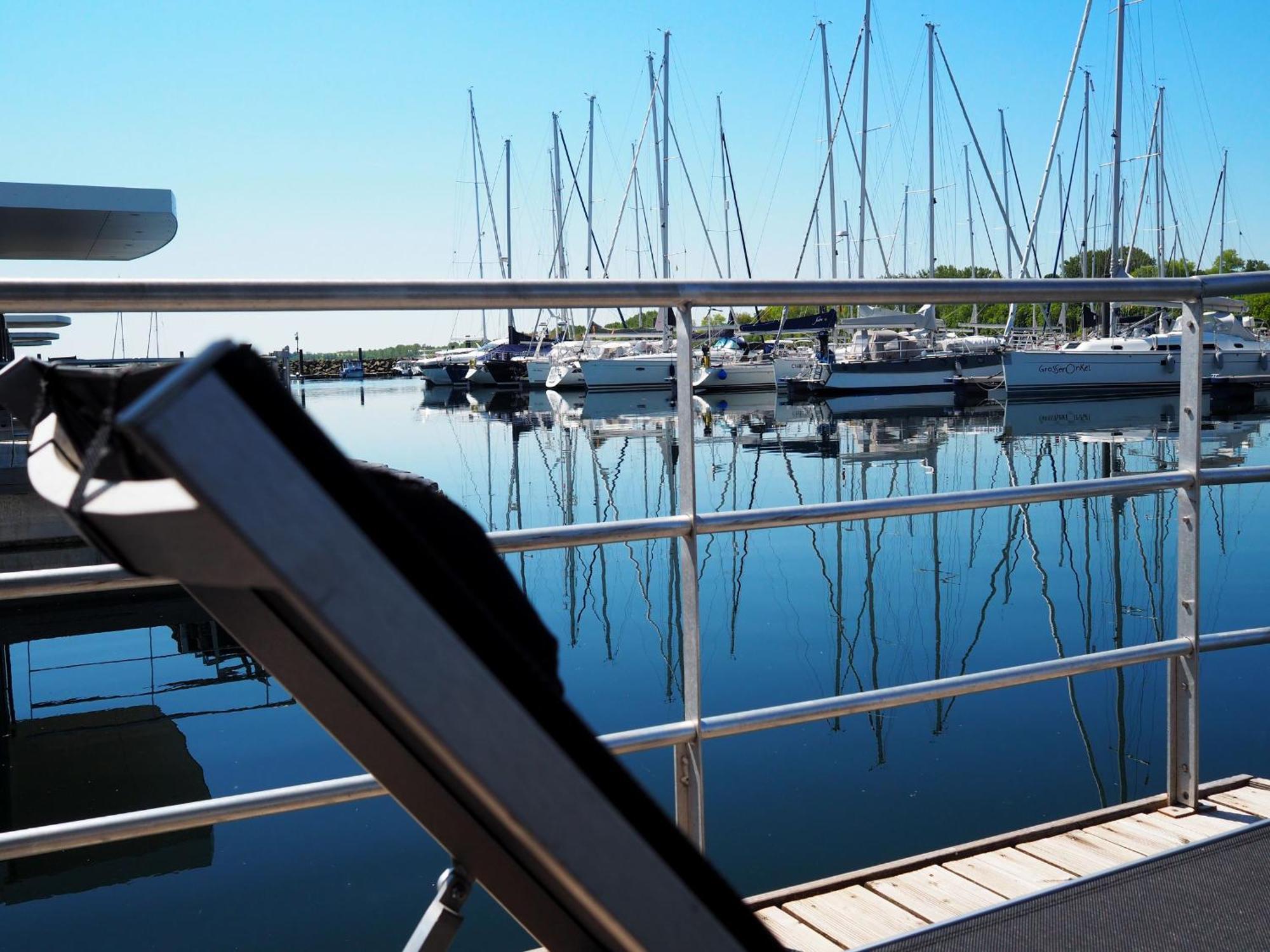 Ostsee Hausboot Boltenhagen - Hausboot Lp1 Exterior photo